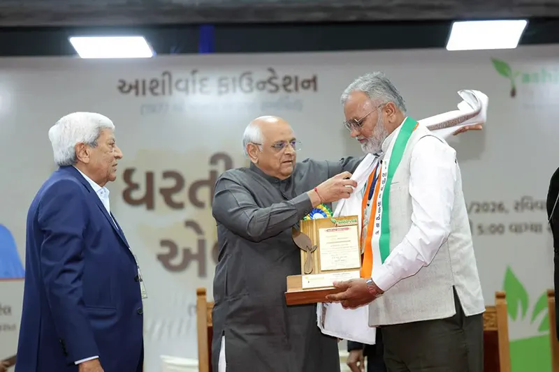 MR. R S Jalan, MD, GHCL Bagged Best CEO Award